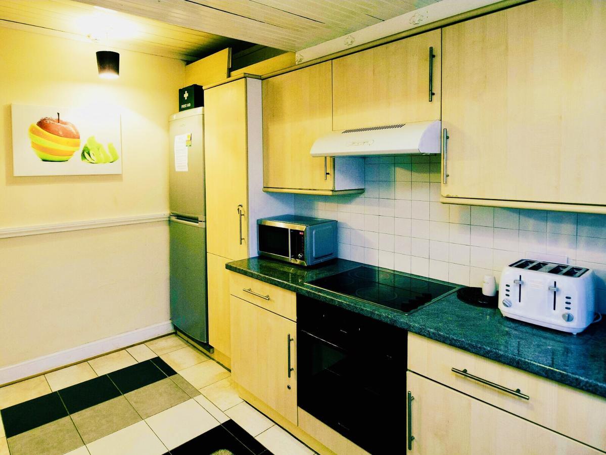 Gable Lodge London B&B Enfield Zewnętrze zdjęcie